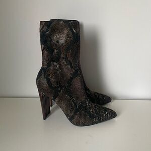 Aldo Boots Black Rhinestone Glam Heels Size 9 Pointy Toe Bronze Stretch NEW